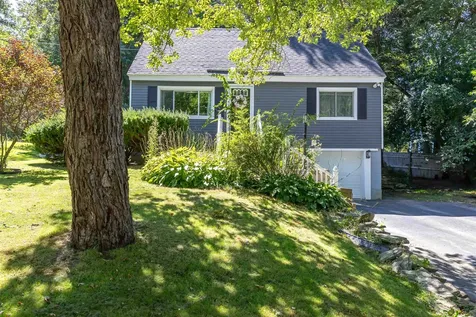 14 Coburn Avenue Pelham NH 03076
