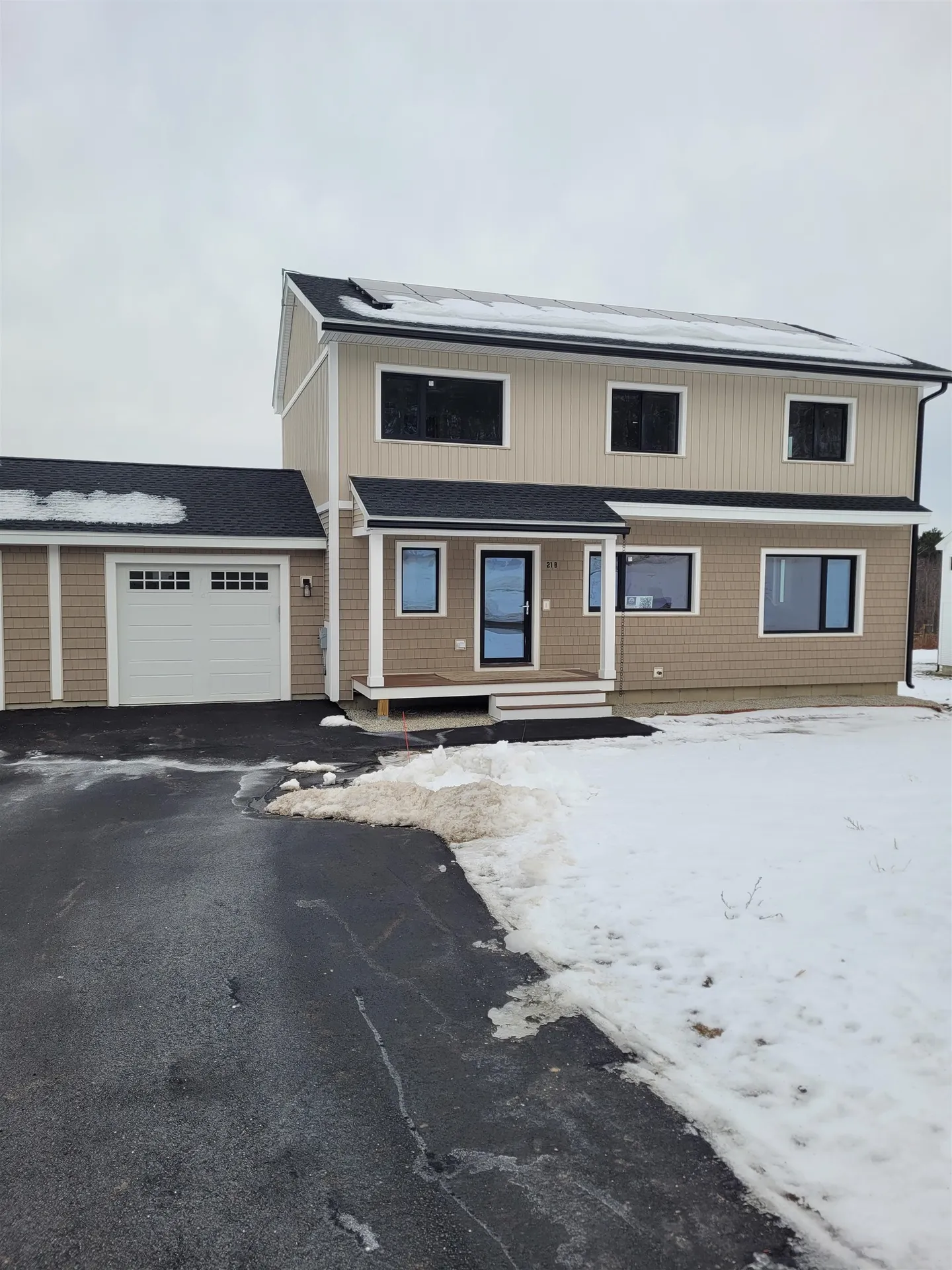 21 Windsor Lane Hudson NH 03051