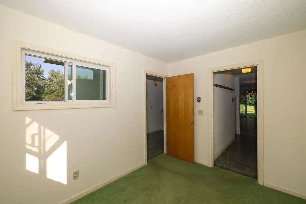 411 Locust Hill Road Shelburne VT 05482