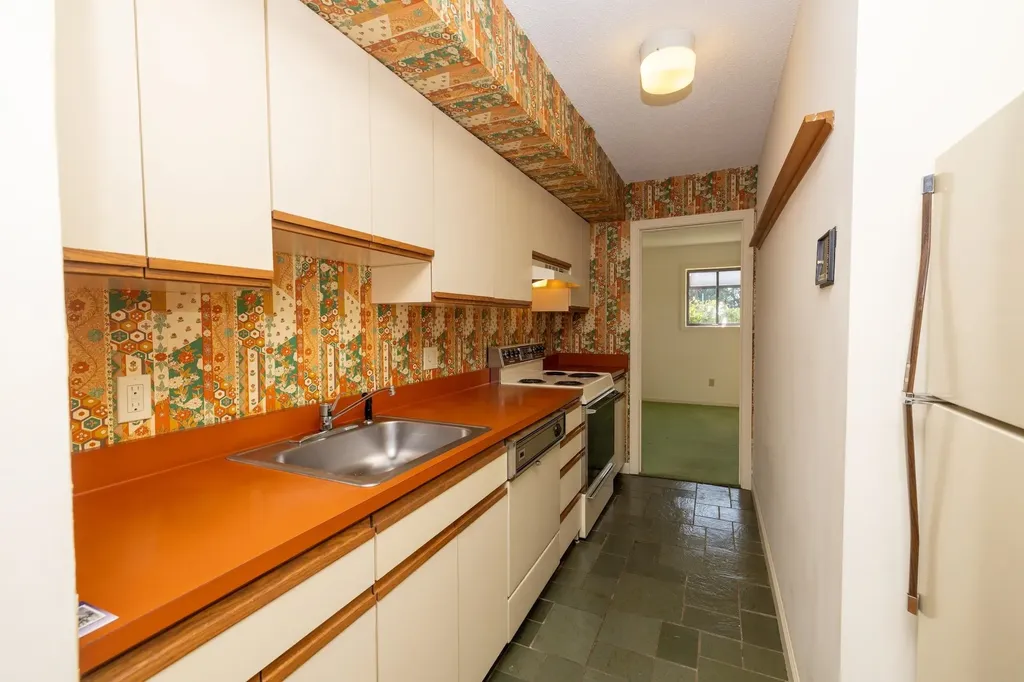 411 Locust Hill Road Shelburne VT 05482