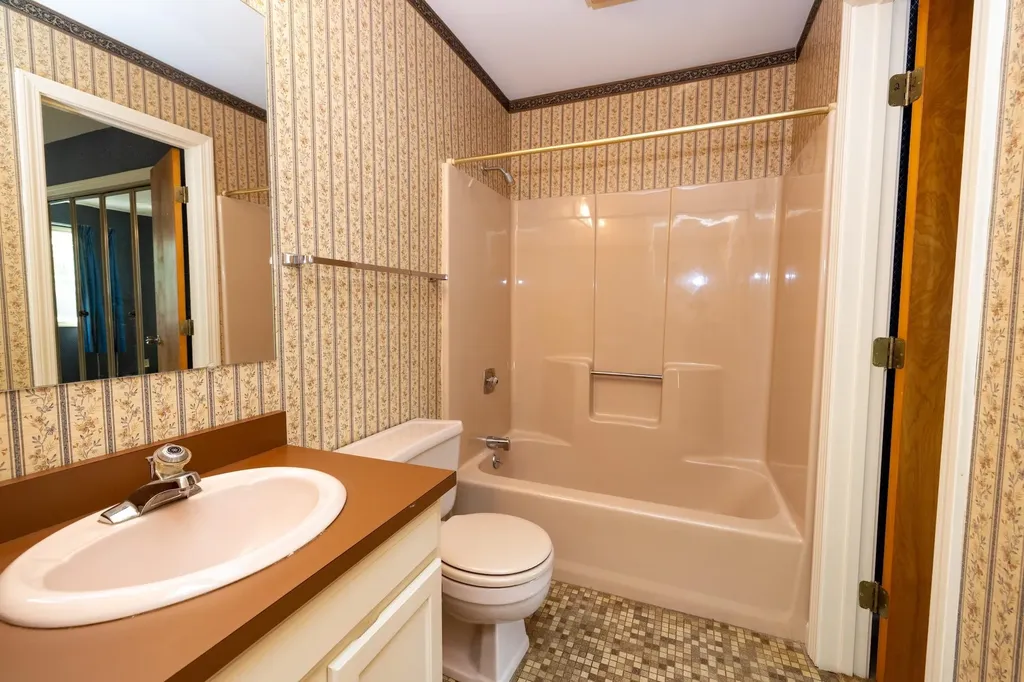 411 Locust Hill Road Shelburne VT 05482