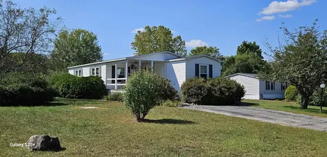 37 Hub Hollow Road Danville NH 03819