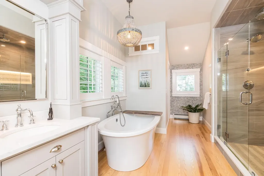 30 Gray Lodge Road Kittery ME 03904