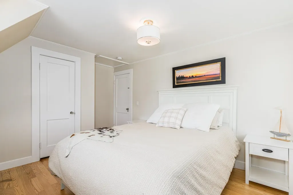 30 Gray Lodge Road Kittery ME 03904