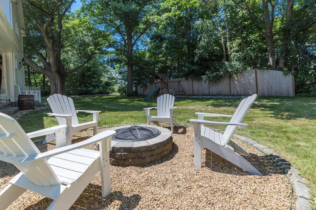 30 Gray Lodge Road Kittery ME 03904