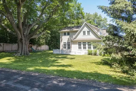 30 Gray Lodge Road Kittery ME 03904