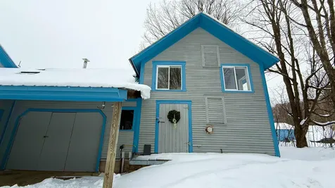 7 North Road Eden VT 05653