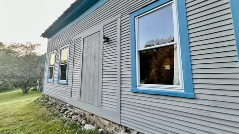 7 North Road Eden VT 05653