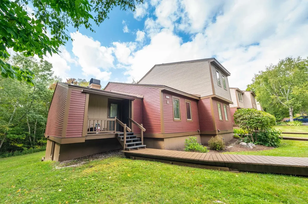 2a White Oaks Loop Dover VT 05356