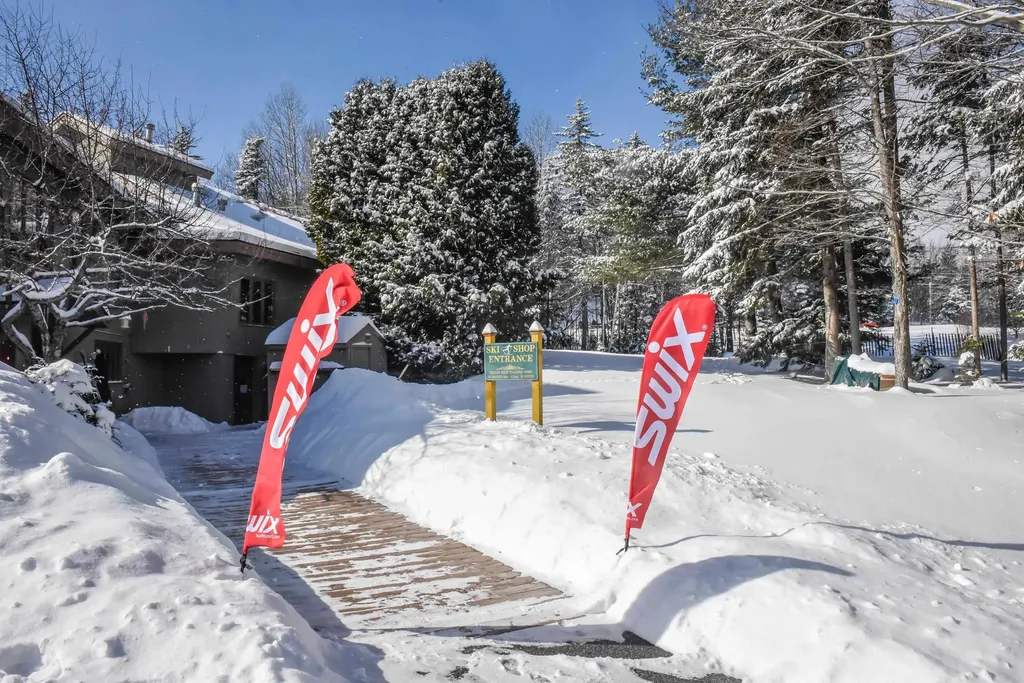 2a White Oaks Loop Dover VT 05356