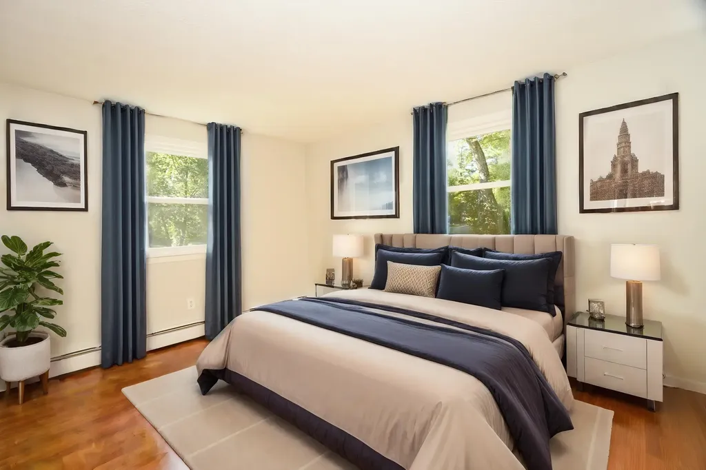 13 Overlook Avenue Londonderry NH 03053