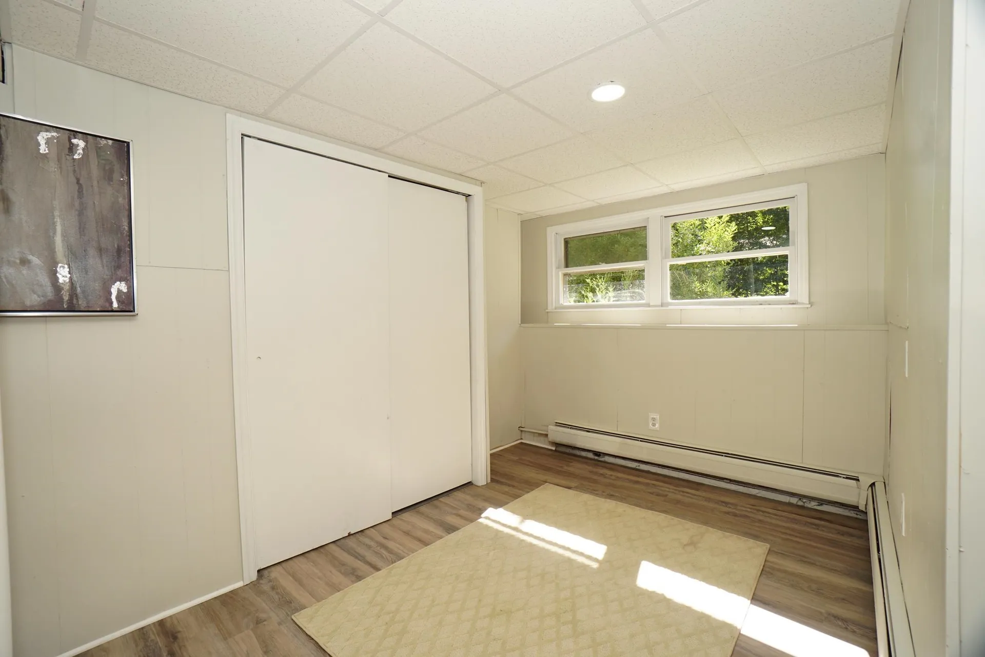 13 Overlook Avenue Londonderry NH 03053