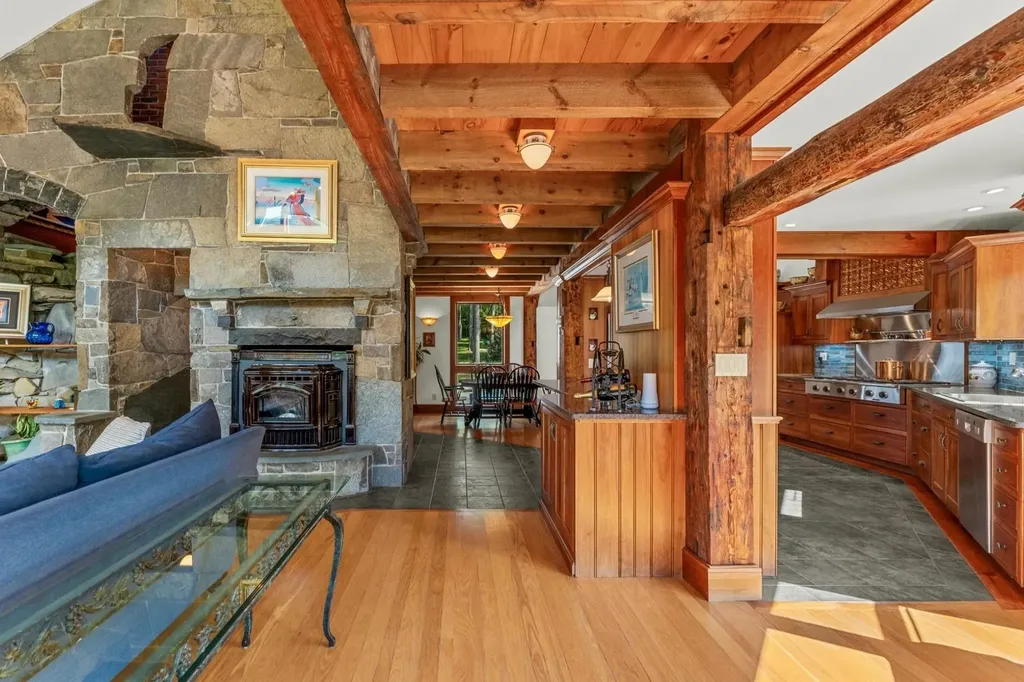 6171 Whipple Hollow Road Pittsford VT 05763