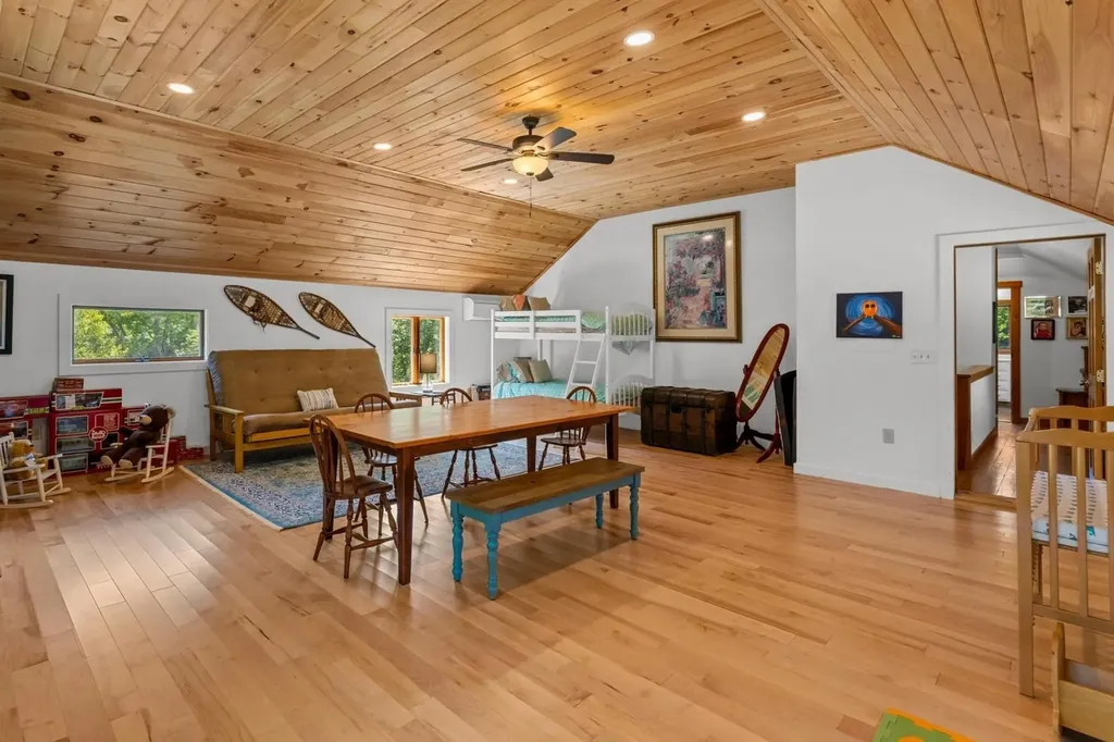 6171 Whipple Hollow Road Pittsford VT 05763