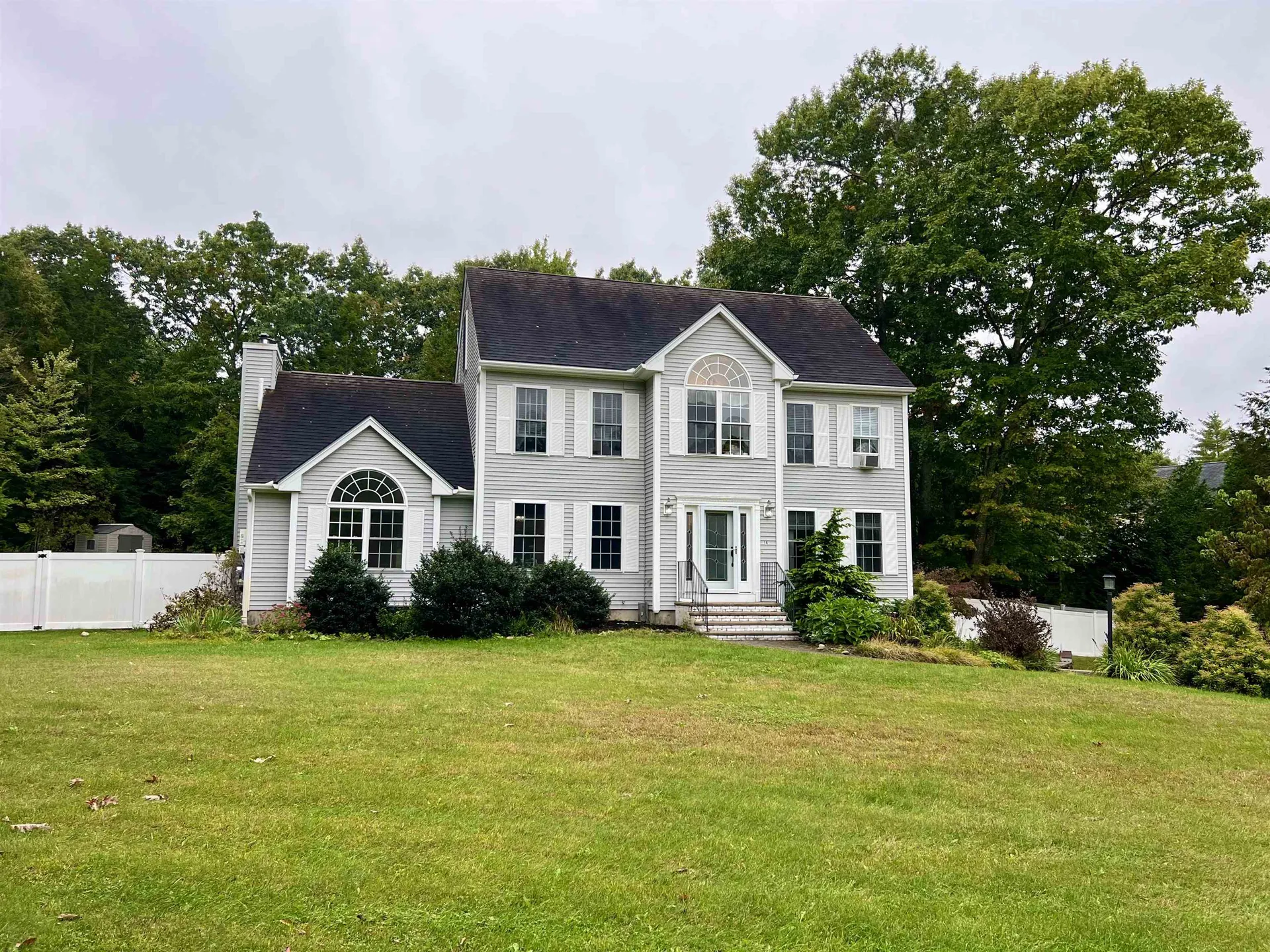 14 Kenwood Drive Newton NH 03858