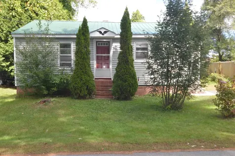 25 Fairbanks Street Keene NH 03431
