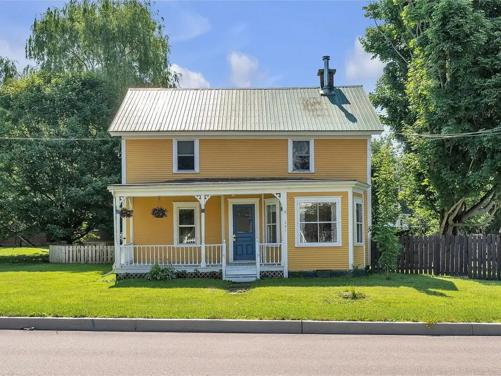 251 Bridge Street Richmond VT 05477