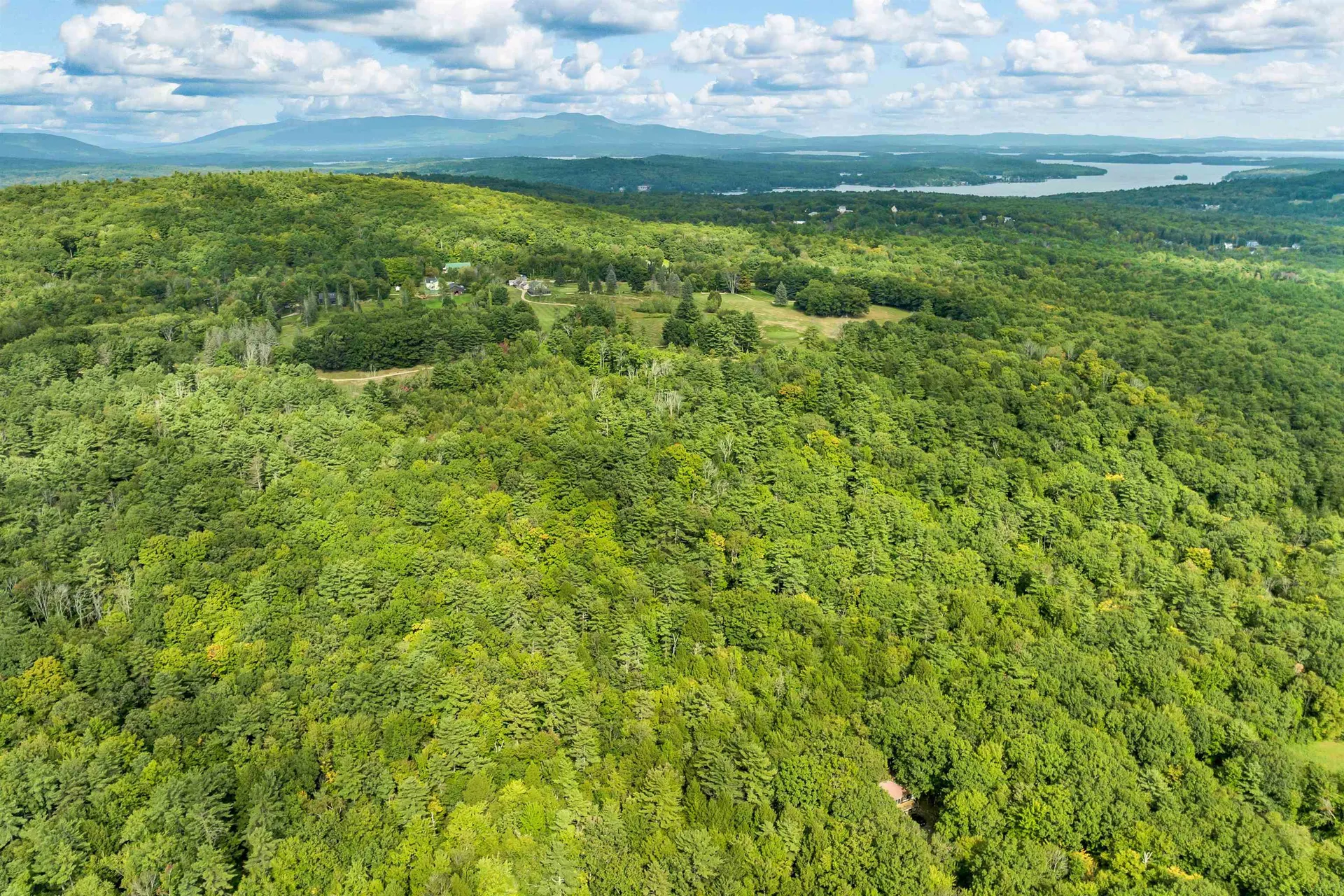 00 Livingston Road Meredith NH 03253