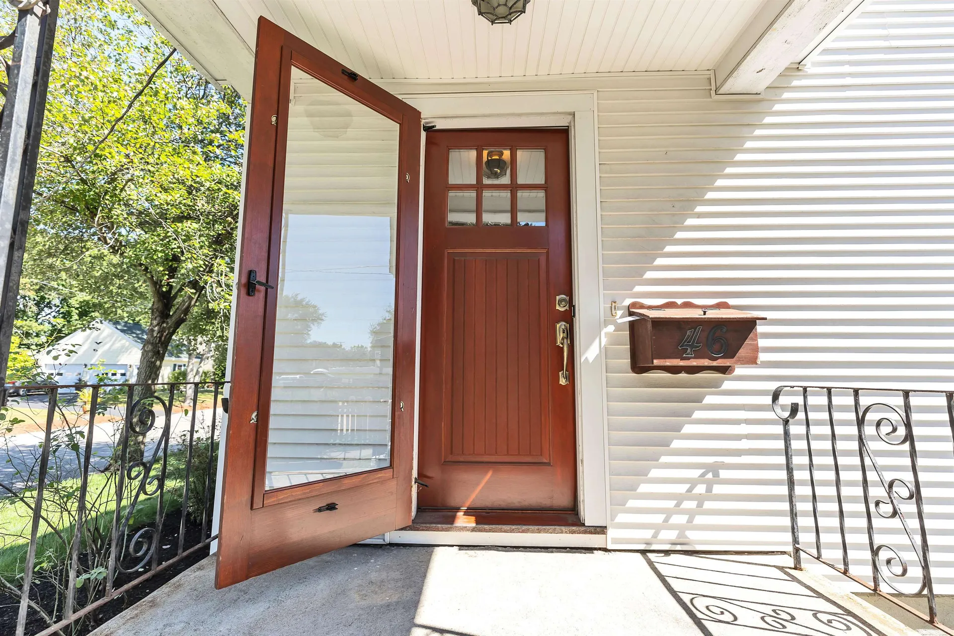 46 S Taylor Street Manchester NH 03103