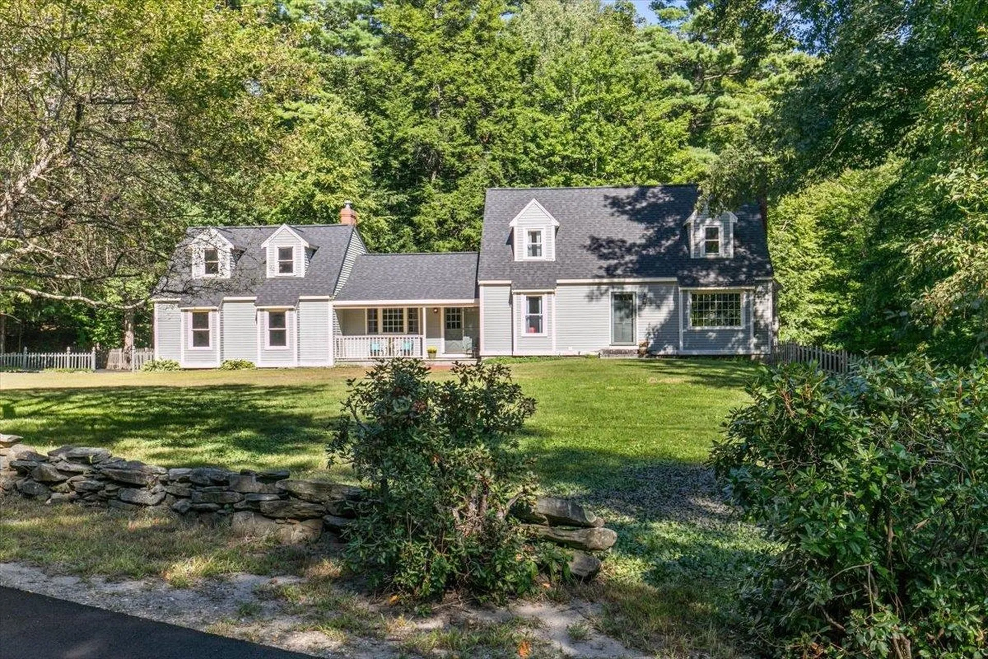 7 Acorn Drive Kingston NH 03848