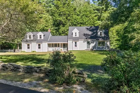 7 Acorn Drive Kingston NH 03848