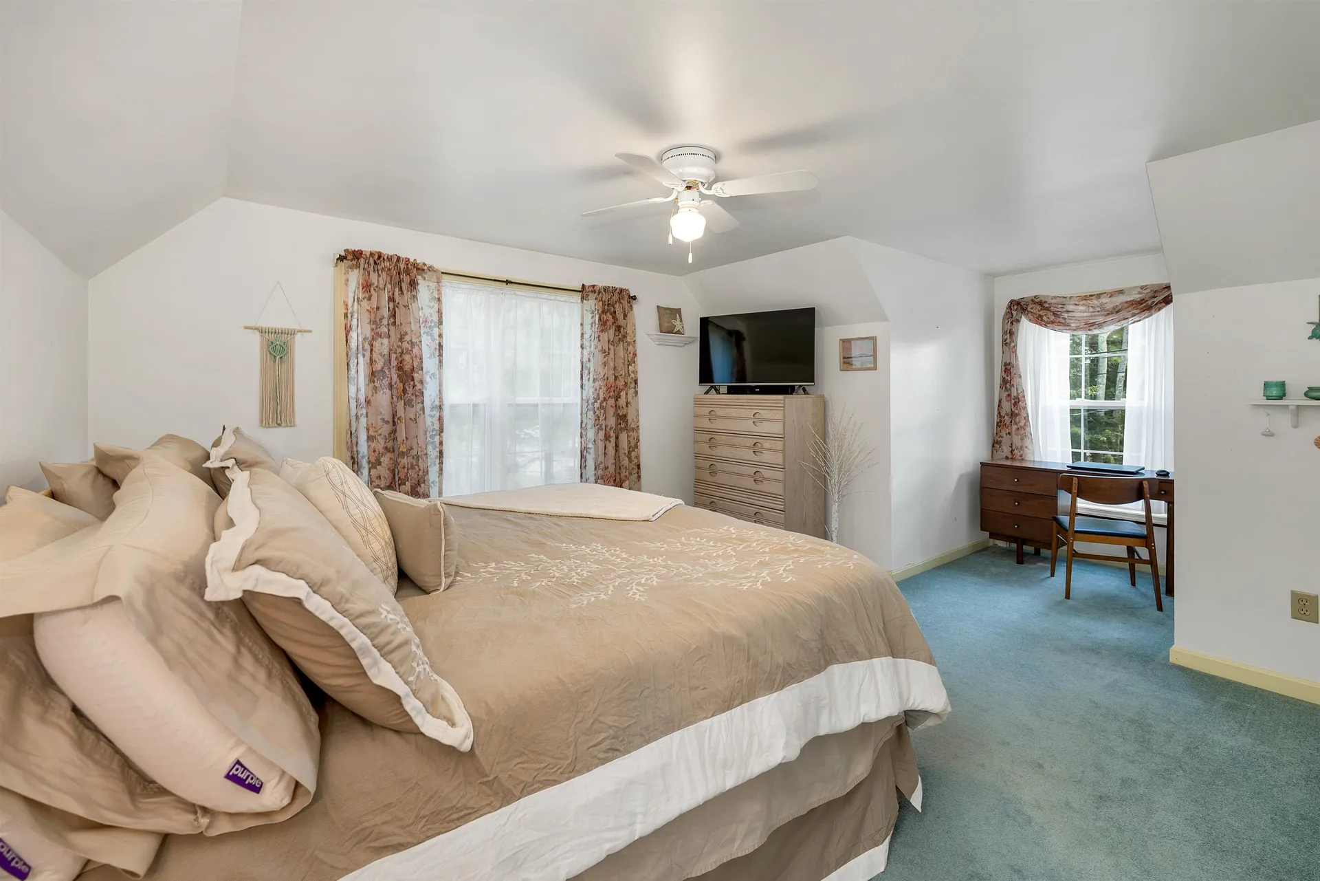 84 Tucker Shore Road Belmont NH 03220