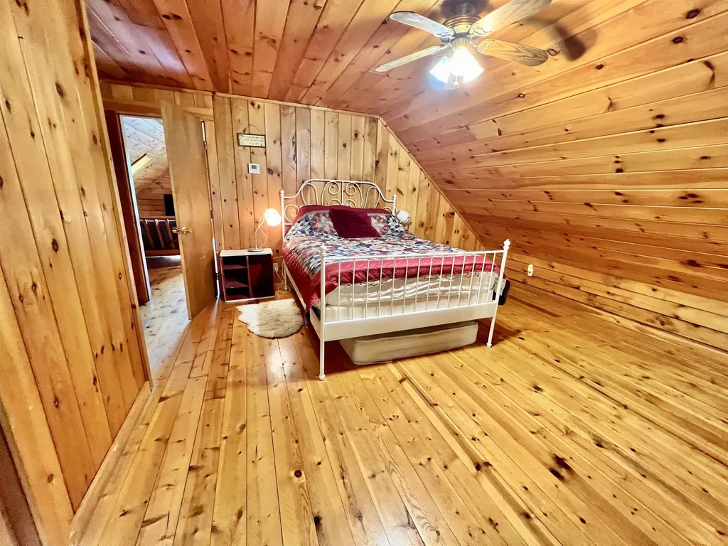 208 Lakeside Drive Haverhill NH 03785