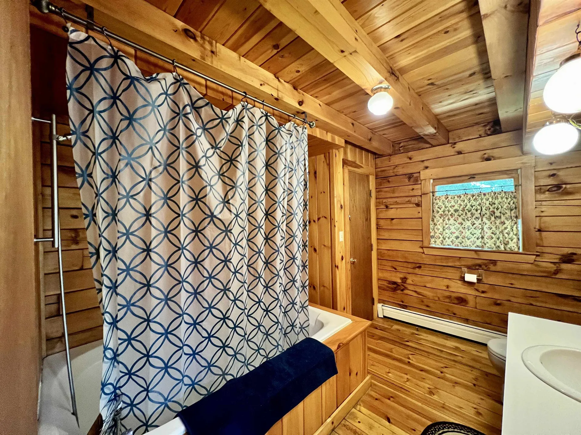 208 Lakeside Drive Haverhill NH 03785