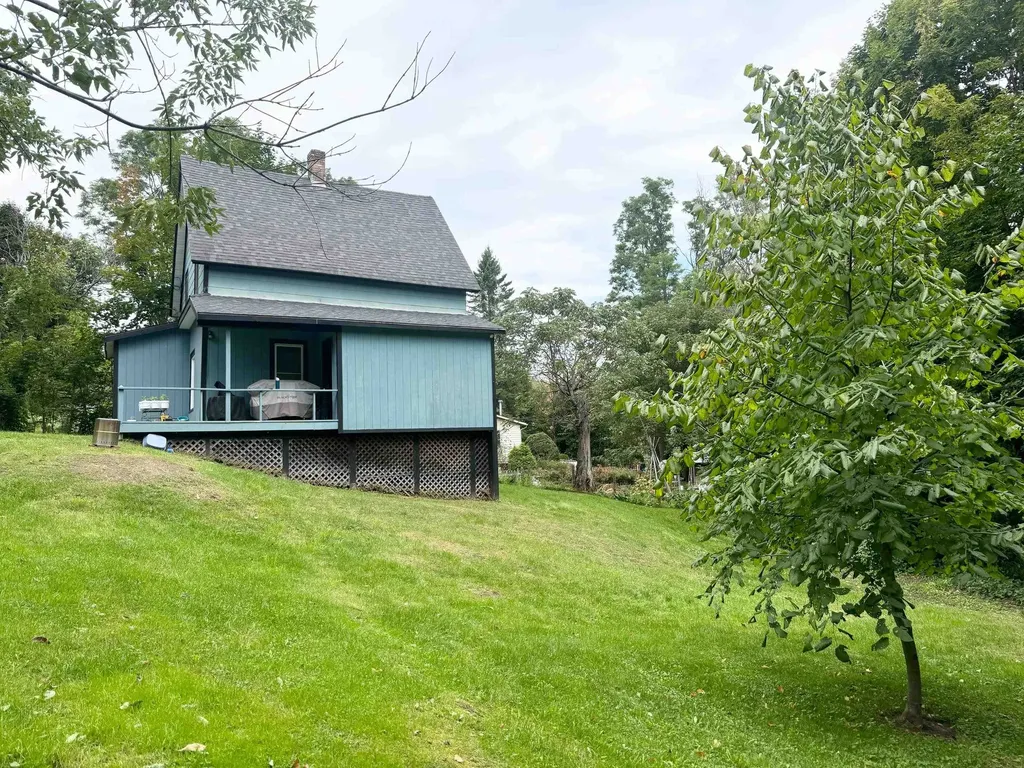 142 Highland Avenue Newport City VT 05855