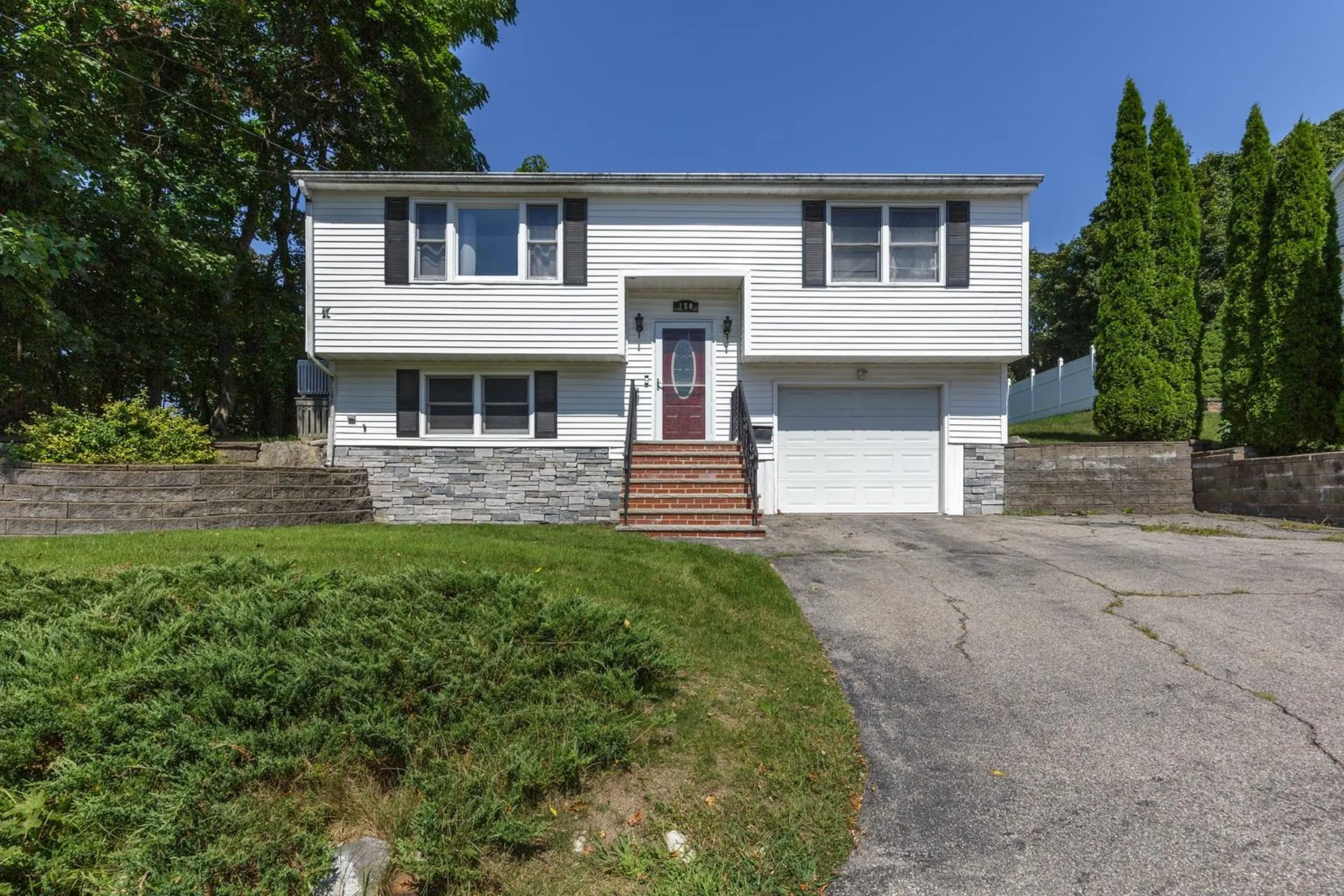 150 Lodge Street Manchester NH 03104