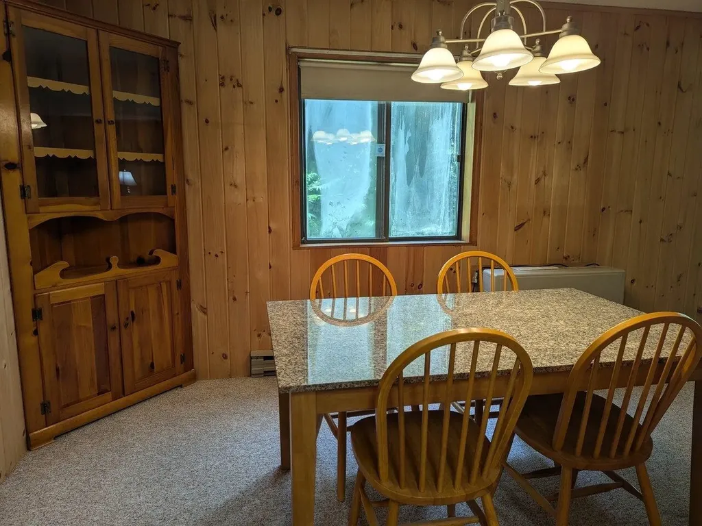 51 Bayberry Lane South Burlington VT 05403