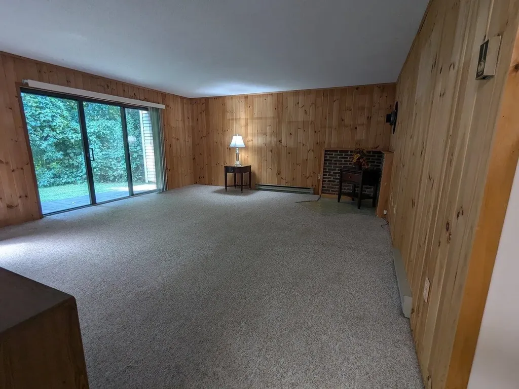 51 Bayberry Lane South Burlington VT 05403