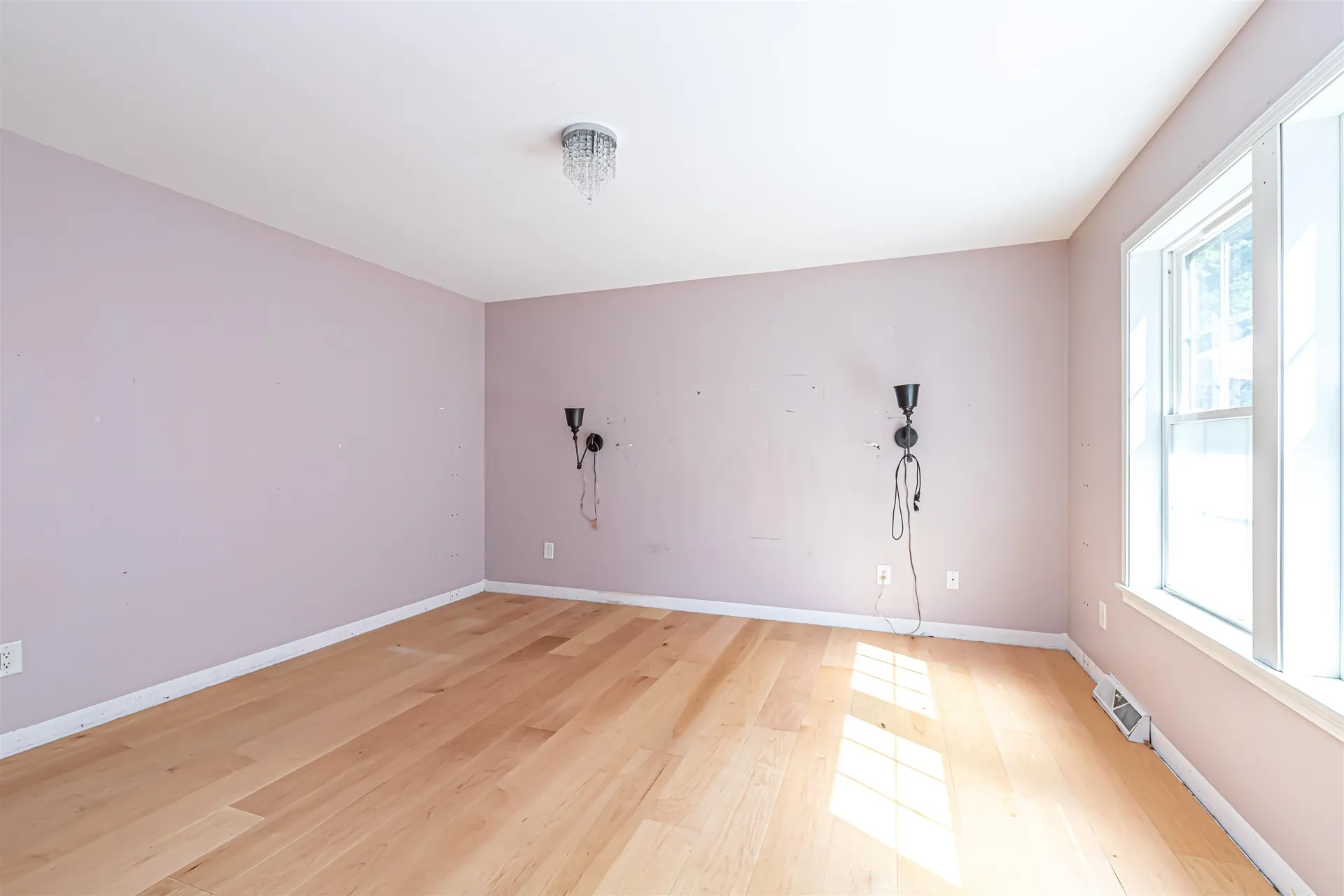 12 Klein Drive Salem NH 03079