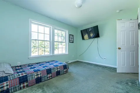 12 Klein Drive Salem NH 03079