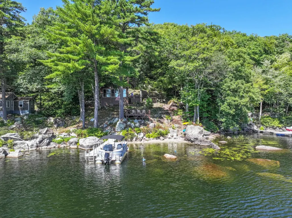 160 E Shore Drive Bradford NH 03221