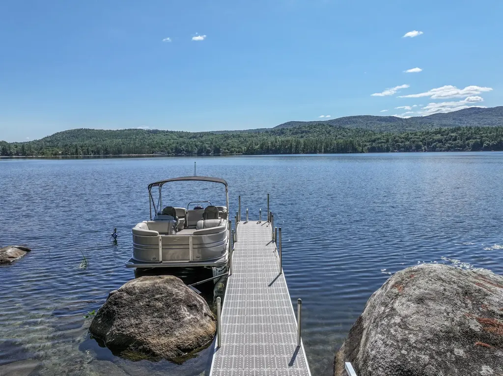 160 E Shore Drive Bradford NH 03221