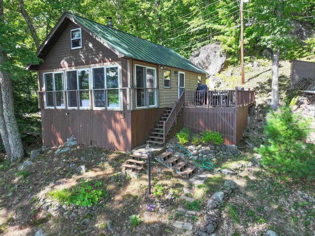 160 E Shore Drive Bradford NH 03221