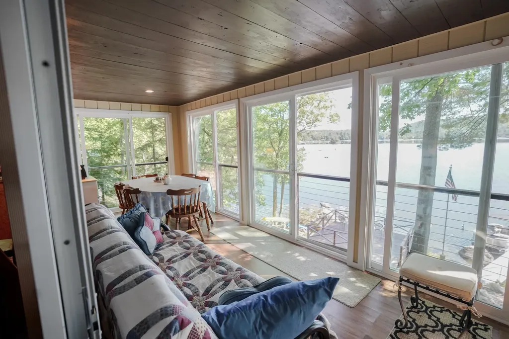 160 E Shore Drive Bradford NH 03221