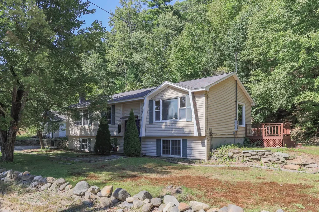 267 Meadow Road New Boston NH 03070