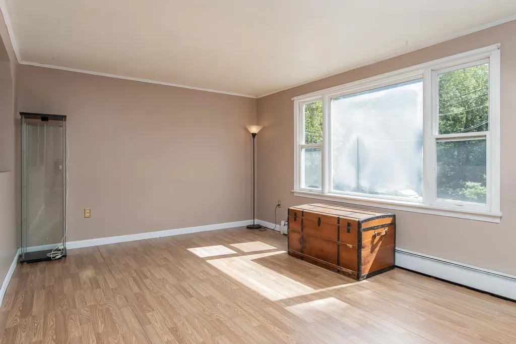 267 Meadow Road New Boston NH 03070