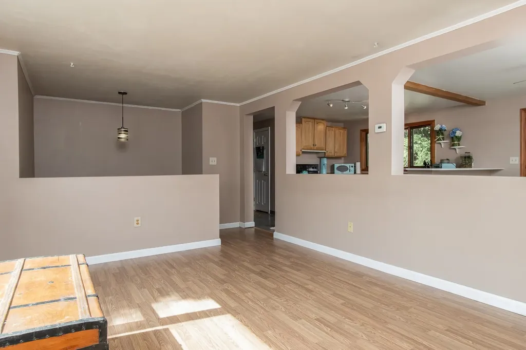 267 Meadow Road New Boston NH 03070