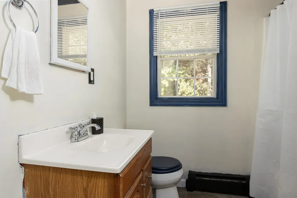 267 Meadow Road New Boston NH 03070