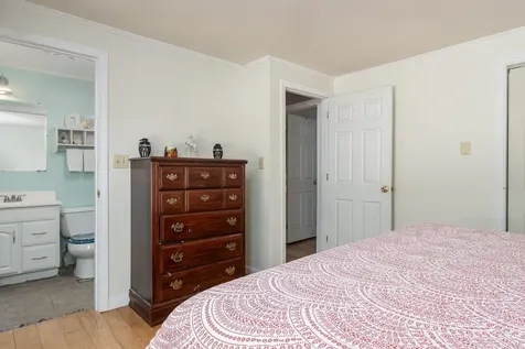 267 Meadow Road New Boston NH 03070
