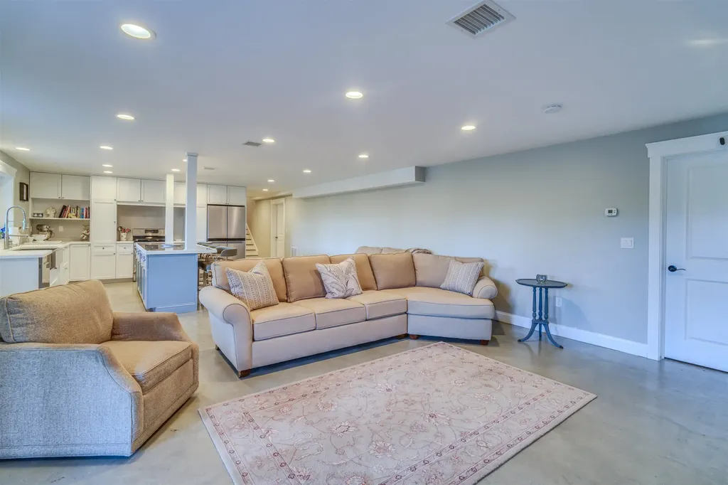 43 Sachem Drive Moultonborough NH 03254