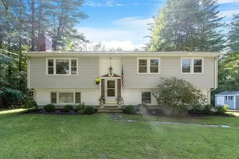 45 River Road Stratham NH 03885