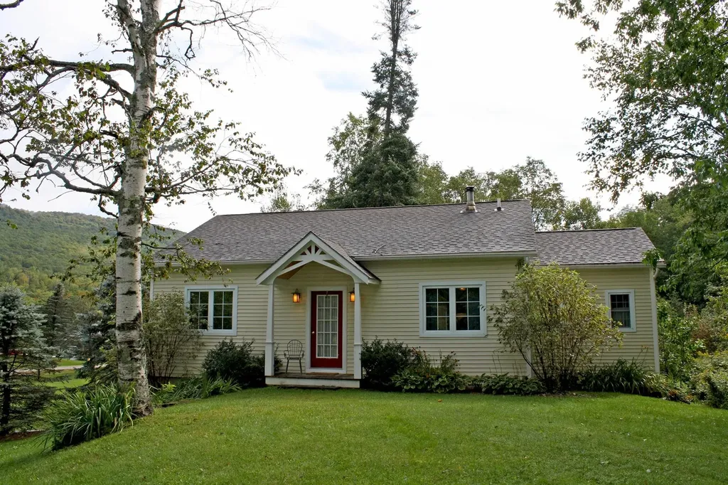 71 Station Road, Mount Holly VT Real Estate Listing | MLS# 5013565