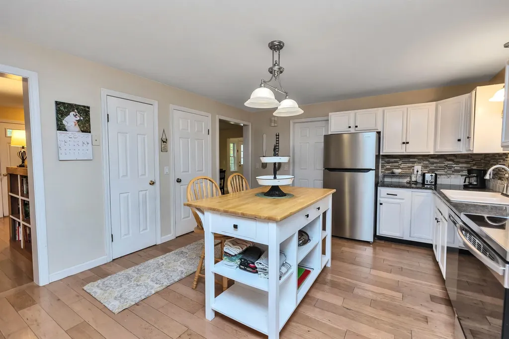 180 Captain Clark Highway Wilton NH 03086