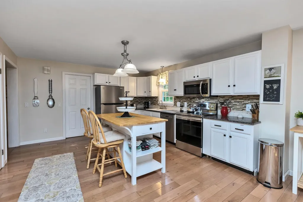 180 Captain Clark Highway Wilton NH 03086
