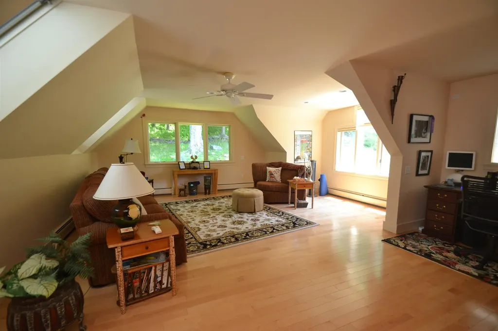 120 Ridgeview Road Warren VT 05674