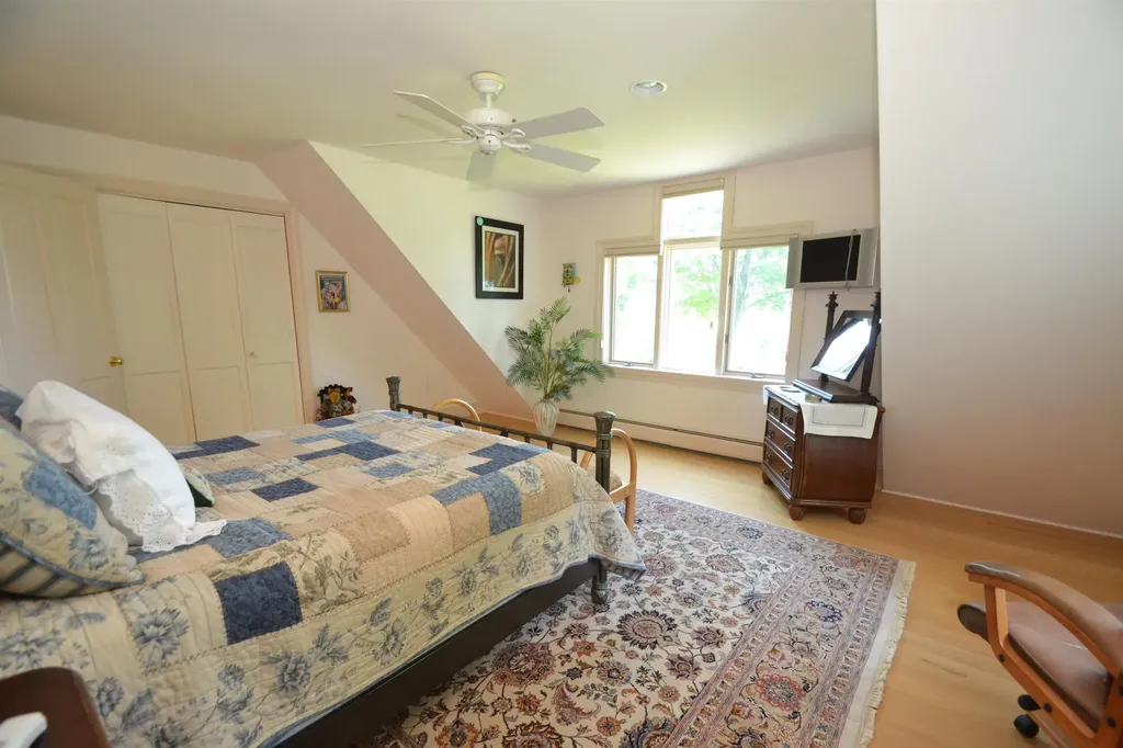 120 Ridgeview Road Warren VT 05674